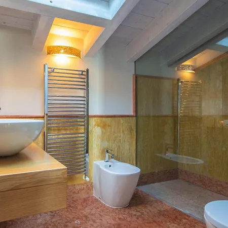 Ca Rossa Orchidea 1 By Garda Apartment *