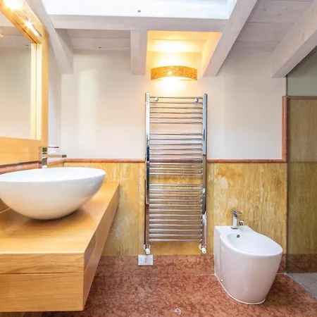 Ca Rossa Orchidea 1 By Garda Apartment